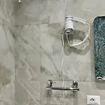 Bina's Apartament Golem (Tirana)