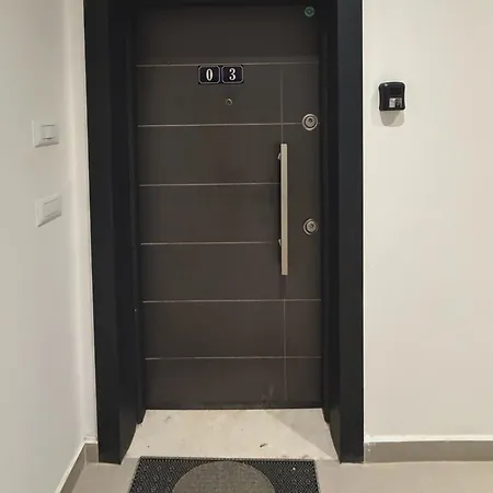 Apartament Bina's Golem (Tirana)