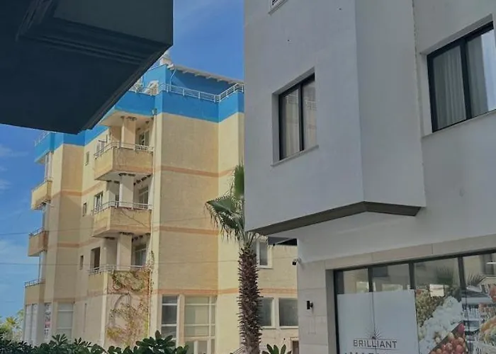 Bina's Golem (Tirana)